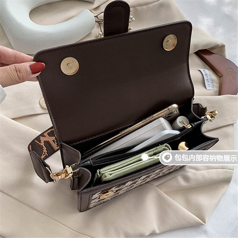 Hot Unique Bag Design Retro Woolen Square Bag & Elegant Shoulder Bag Messenger Bag Width 20.5Cm Height 15Cm Thickness 8Cm