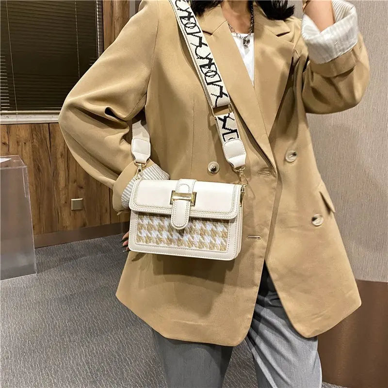Elegant Houndstooth Crossbody Bag â€“ Womenâ€™s Vegan Leather Shoulder Purse